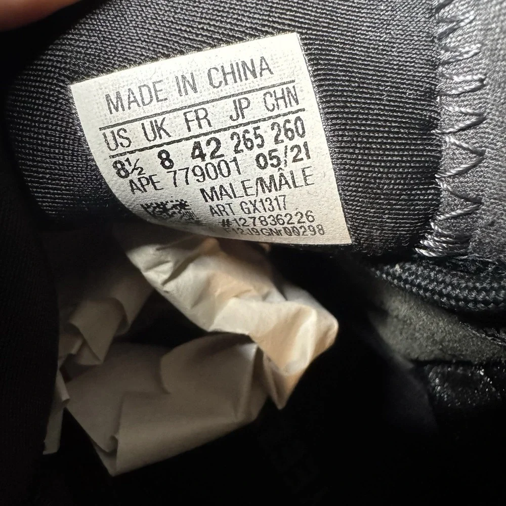 Adidas Yeezy Quantum 'Onyx' GX1317‎ Men's Shoes Size US 8.5 (Smoke